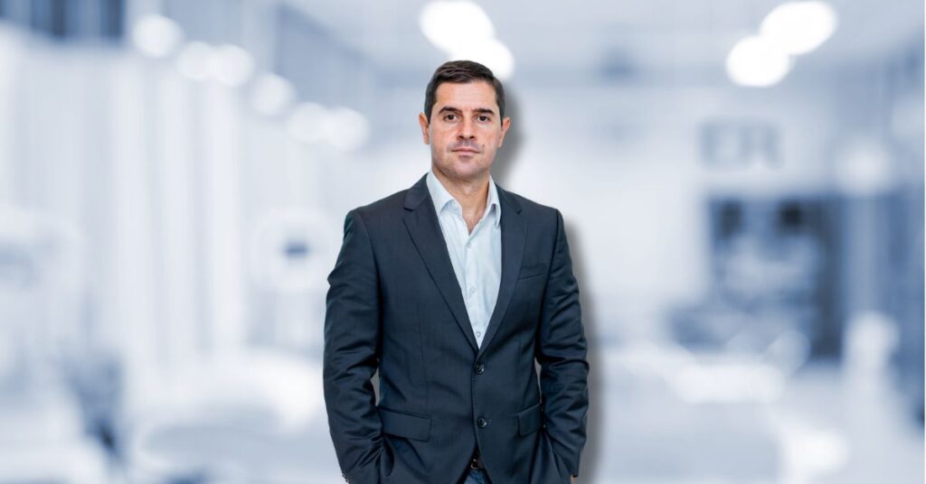 Ortopedista Especialista em Joelho Dr. Luiz Gabriel Atendimento de Alto Padrão em Ortopedia do Joelho. Realização de Cirurgias e Procedimentos. Experiência e Dedicação. Resultados Precisos. 3 1 Cirurgiao de joelho em Sao Paulo | Ortopedista Especialista em Joelho Dr. Luiz Gabriel | Atendimento de Alto Padrão em Ortopedia do Joelho. Realização de Cirurgias e Procedimentos. Experiência e Dedicação. Resultados Precisos.